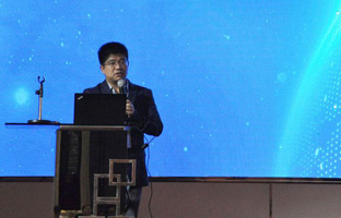 德赢VWIN)官网在LED显示权威论坛发表关于LED云平台的主题演讲